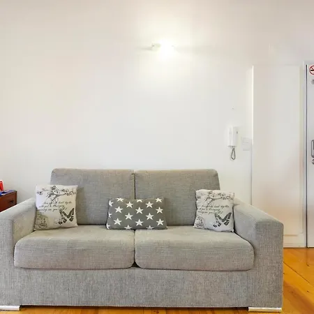 Apartamento Bica 10 *